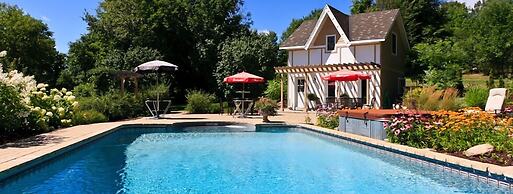 Clyde Hall Bed and Breakfast
