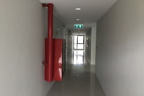 New York Condo by Renvio