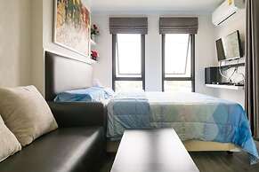 New York Condo by Renvio