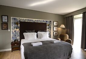 Dalma Old Town Suites