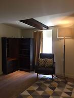 Dalma Old Town Suites