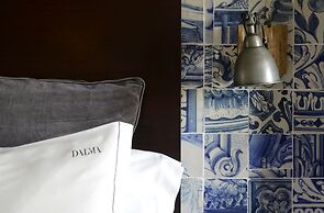 Dalma Old Town Suites