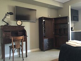 Dalma Old Town Suites