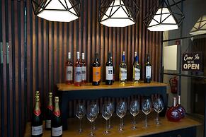 Dalma Old Town Suites