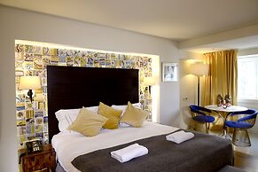 Dalma Old Town Suites