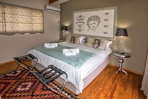 Sevens Guest House