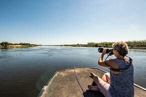 Zambezi Mubala Lodge