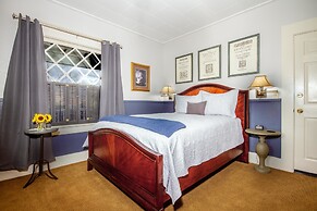 Oak Hill Bed & Breakfast