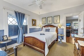 Oak Hill Bed & Breakfast