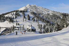 Oak Hill Bed & Breakfast