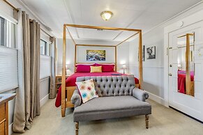 Oak Hill Bed & Breakfast