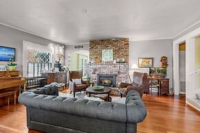 Oak Hill Bed & Breakfast