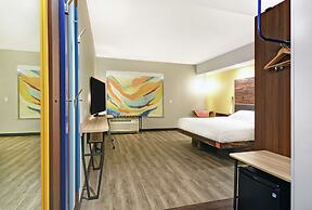 Tru by Hilton Portland Airport Area