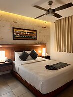 Hotel Grand Fifty Suites