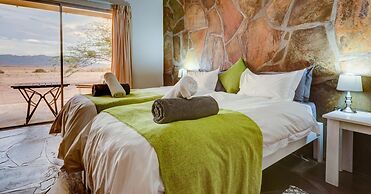 Elegant Desert Lodge