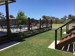 Laguna Lodge Holiday Units