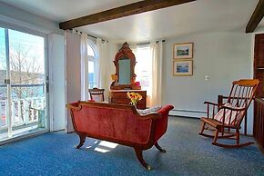 Captain Sawyer's Bed & Breakfast