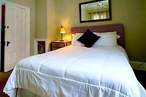 Captain Sawyer's Bed & Breakfast