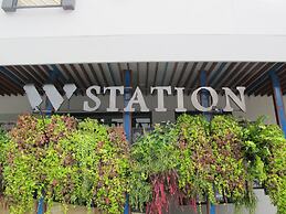 W Station