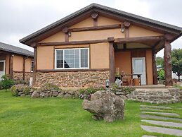 Geumok Log Pension
