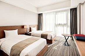 Golden Tulip Incheon Airport Hotel & Suites