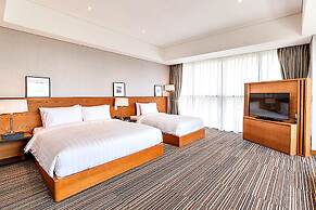 Golden Tulip Incheon Airport Hotel & Suites