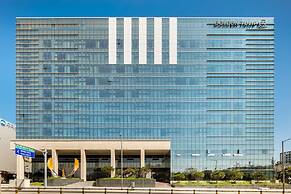 Golden Tulip Incheon Airport Hotel & Suites