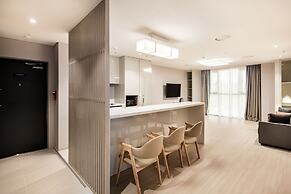 Golden Tulip Incheon Airport Hotel & Suites