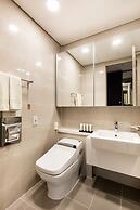 Golden Tulip Incheon Airport Hotel & Suites