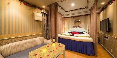 HOTEL Gallery - Adults Only