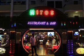 Mitos App & Hotel