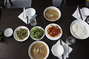 Island Smiles Homestay