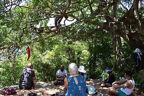 Island Smiles Homestay