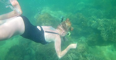 Island Smiles Homestay