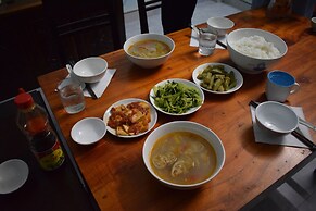 Island Smiles Homestay