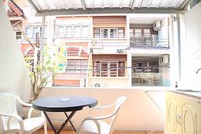 Sunshine Guest House