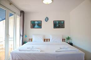 Sunshine Guest House