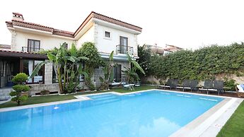 Cayirli Alacati Butik Otel