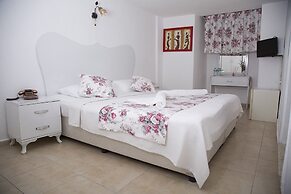 Cayirli Alacati Butik Otel