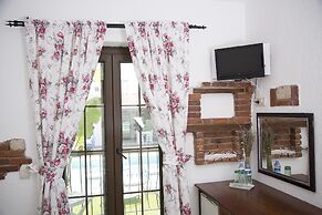 Cayirli Alacati Butik Otel