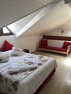 Cayirli Alacati Butik Otel