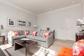 Destiny Scotland Chisholm Hunter Suites