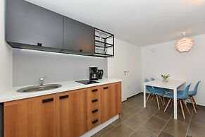 Mediterraneo Garden Apartments