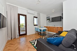 Mediterraneo Garden Apartments