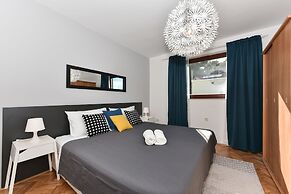 Mediterraneo Garden Apartments