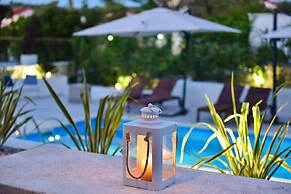 Mediterraneo Garden Apartments