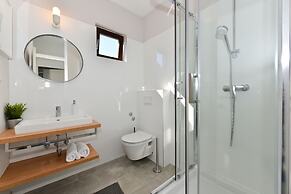 Mediterraneo Garden Apartments