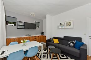 Mediterraneo Garden Apartments