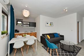 Mediterraneo Garden Apartments