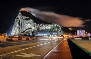 60ft Motor Yacht in Ocean Village Gibraltar